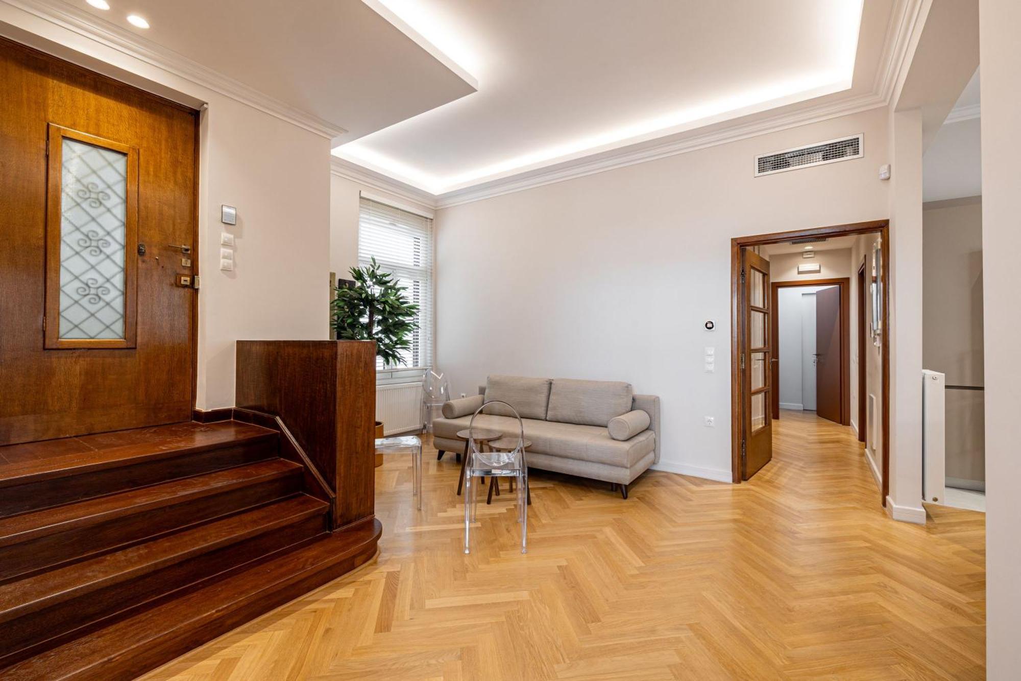 Apartment Kolonaki Chic Haven - A Downtown Retreat *